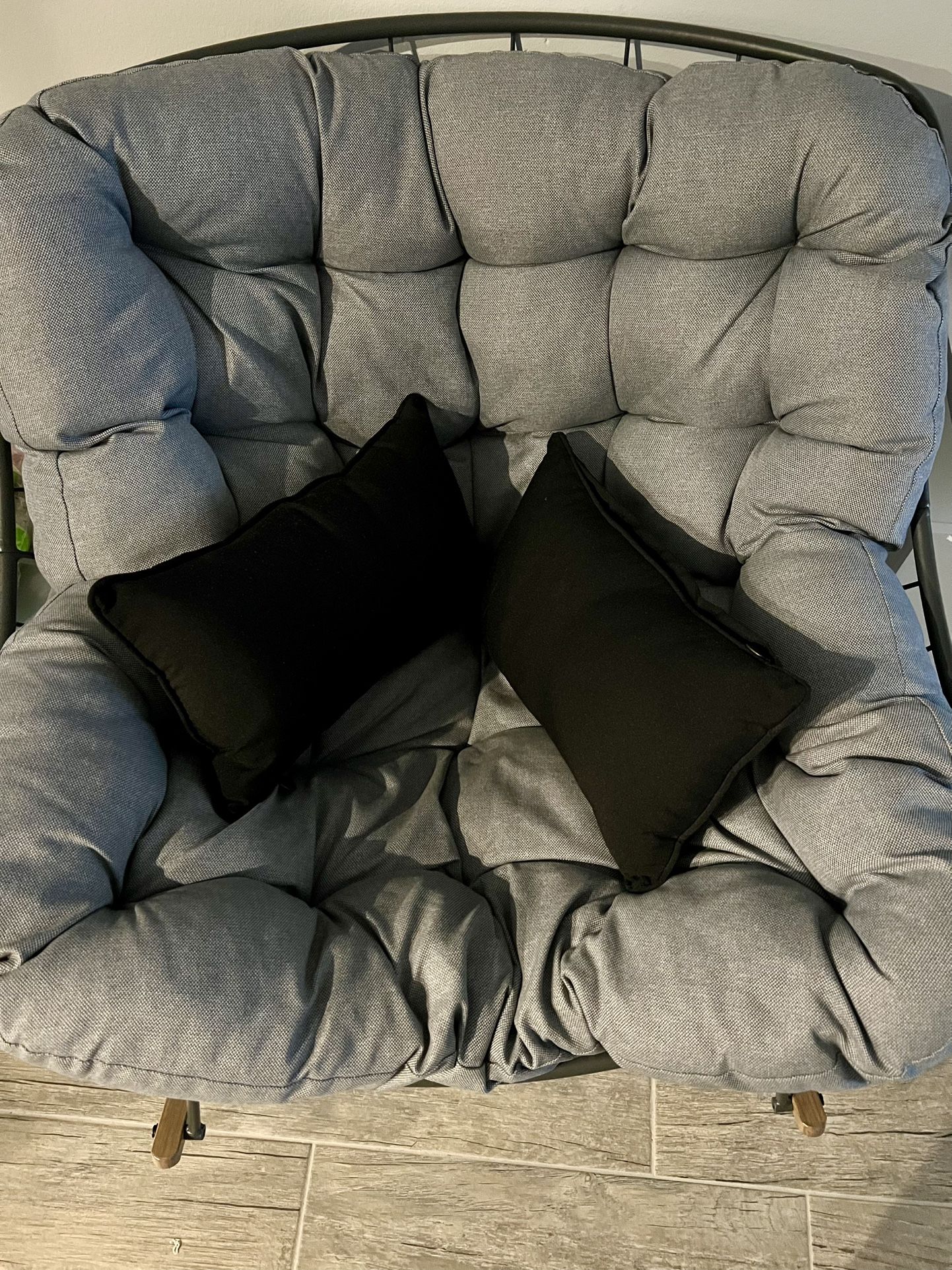 Rocking Chair With Cushion