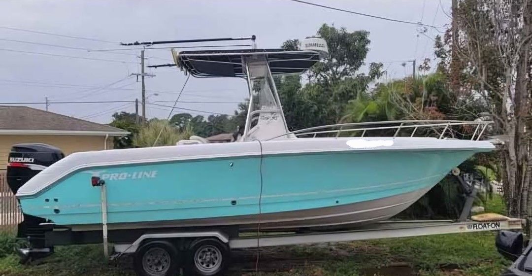 2000 Pro-Line Sport 23' CC Sport