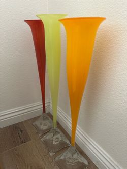 Willsea O’Brien glass vases