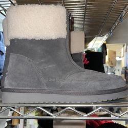 WOMEN KOOLABURRA BY UGG SIZE 10