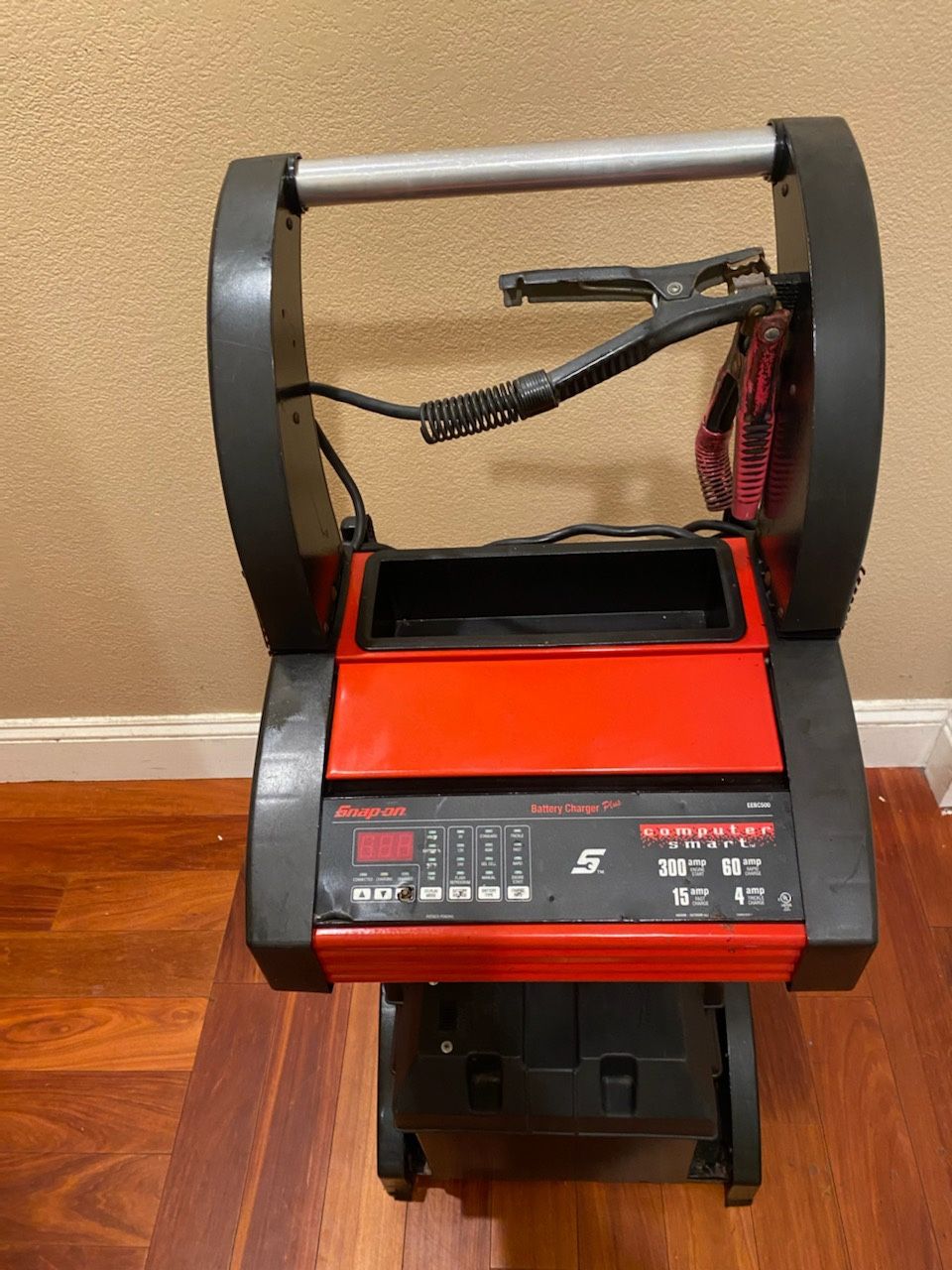 SnapOn Battery Charger Plus & Cover Model EEBC500 Snap On SnapOn In