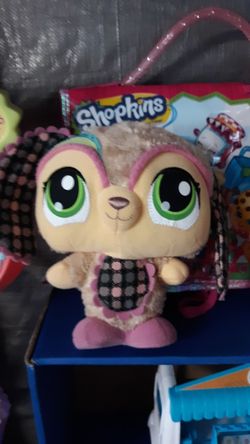 Littlest pet shop plush toy