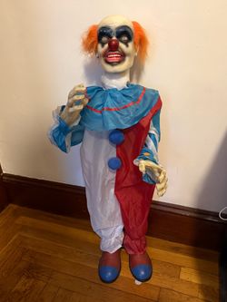 Life-Size Animated Halloween Clown Decoration