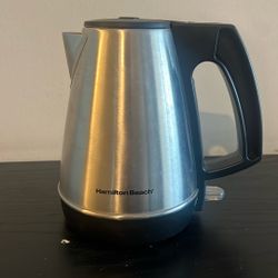 ELECTRIC TEA  KETTLE For Sale 