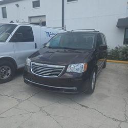2014 Chrysler Town & Country