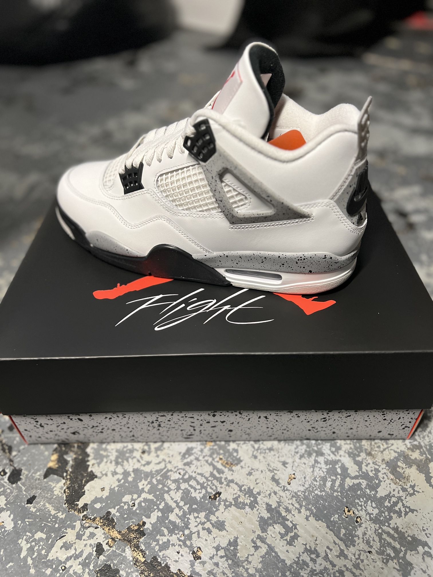 Jordan 4 Retro White Cement size 10 Men