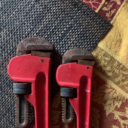 Pipe Wrench  