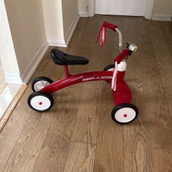 Toddler tricycle 