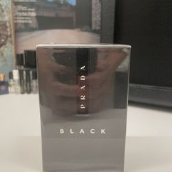 Prada Luna Rossa Black Eau De Parfum 50ml