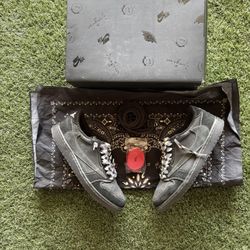 Travis Scott Jordan 1 “Phantom”