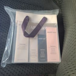 20% Off Mary Kay Ultimate time wise miracle set