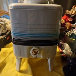 True vintage collectible travel water dispenser beverage dispenser