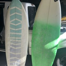 Surfboards with no fins