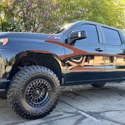 Kmc IMS 552 Satin Black 17x8.5 6x139.7 -10 Offset With Toyo M/T 37x12.50R17 Tires🔥🔥🔥