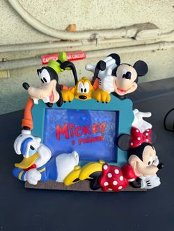 Disney Mickey & Friends 3D Photo Frame