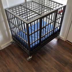 Escape Proof Dog Crate On Wheels