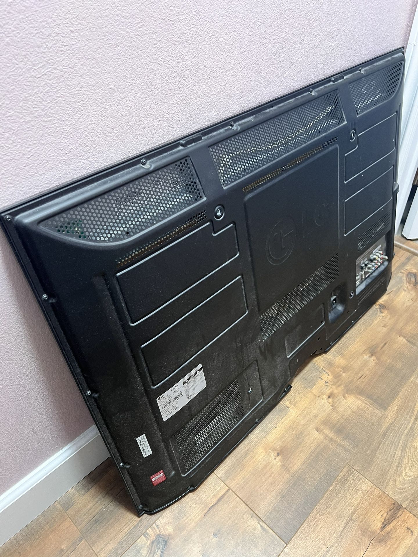 Use LG TV For Parts $50