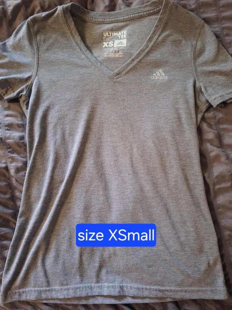 Name Brand Work Out Shirts