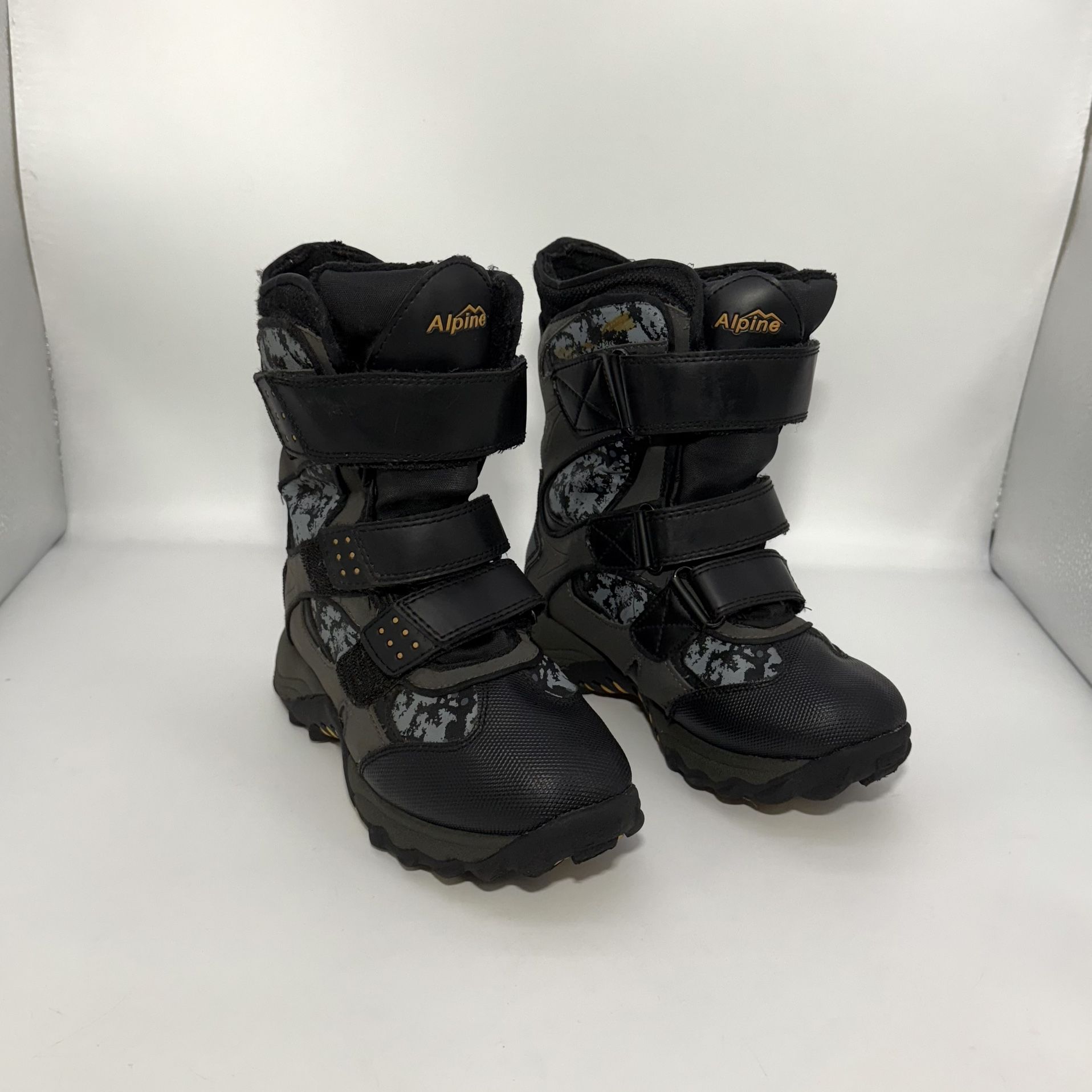 Alpine Design Winter Snow Boots Boys Size 2