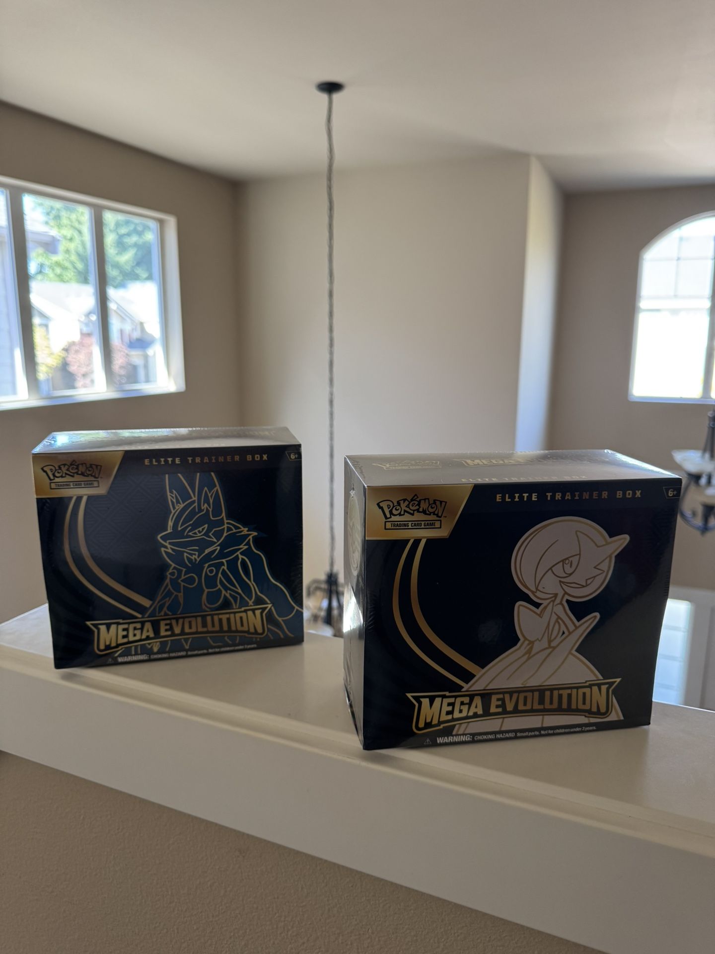 Pokemon Mega Evolution Elite Trainer Box