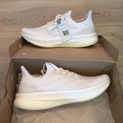 New Adidas ultraboost 5X size mens 9.5