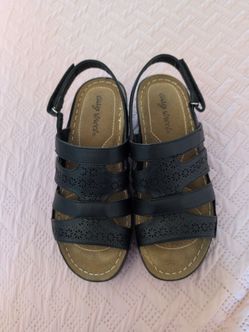 Women's wedge sandals