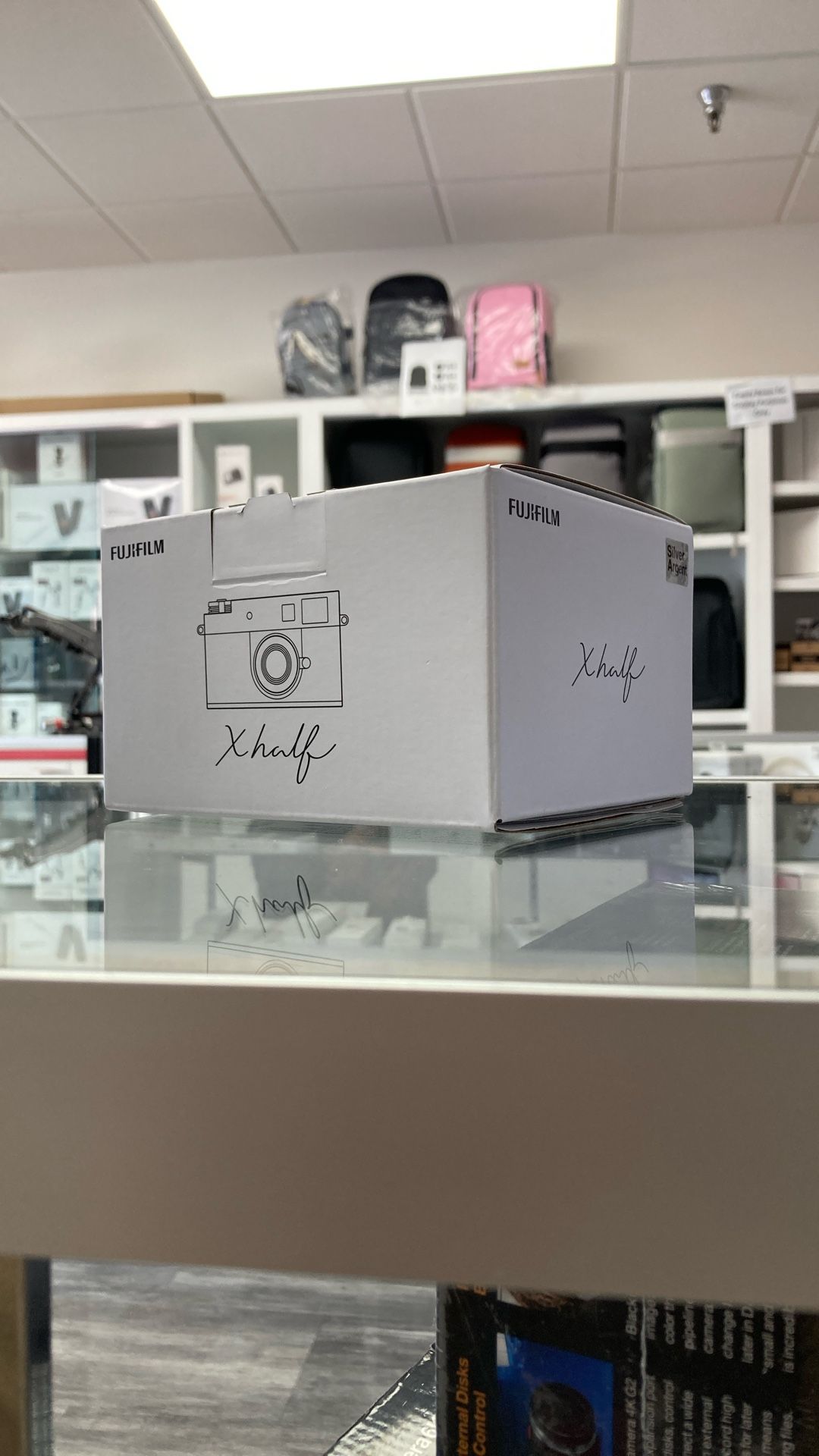 Fujifilm X-Half (Silver) (6/25)
