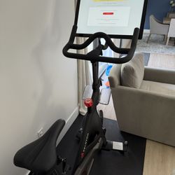 Peloton bike 
