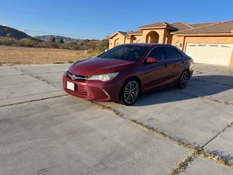 2015 Toyota Camry Hybrid