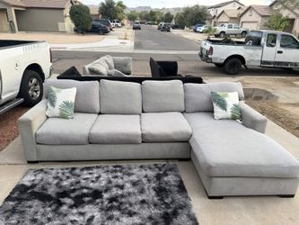 Sectional Couch With Chaise 