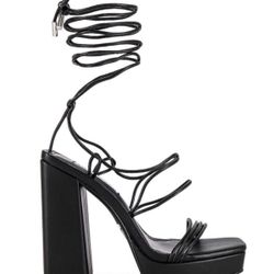 Steve Madden Black Platform Strappy Heels 