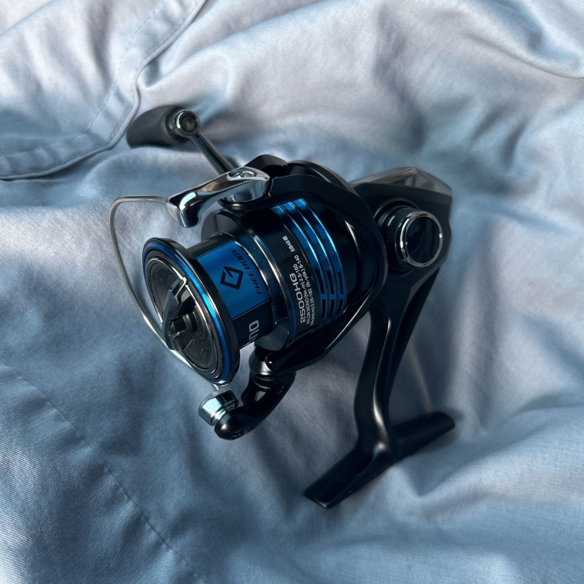 Shimano 2500HG2500 Fishing Reel