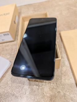 Motorola Edge 2022 128GB Mineral Gray Network Unlocked 6.6in OLED 50MP Camera 8GB RAM Octa-Core