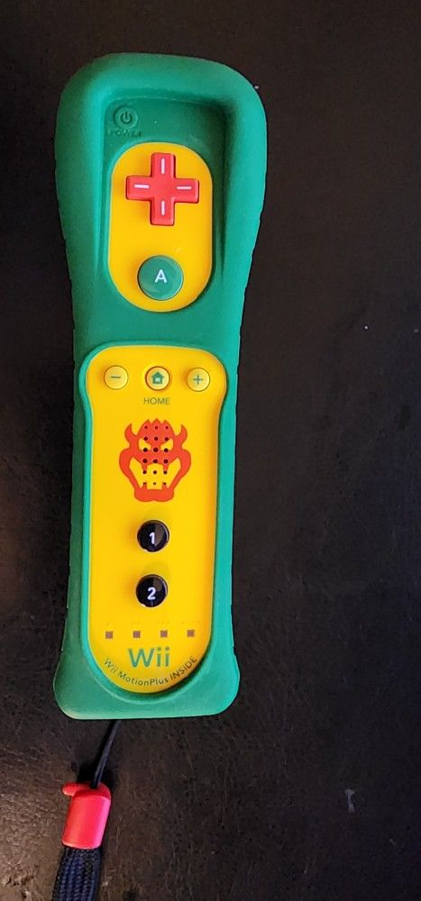 Wii U Remote Plus Bowser Edition