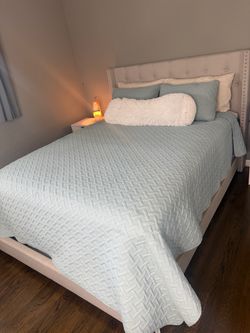 Queen bed frame and box spring