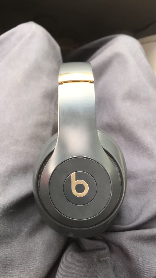 Beats Wireless