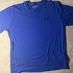 Blue Under Armour short sleeve t-shirt 