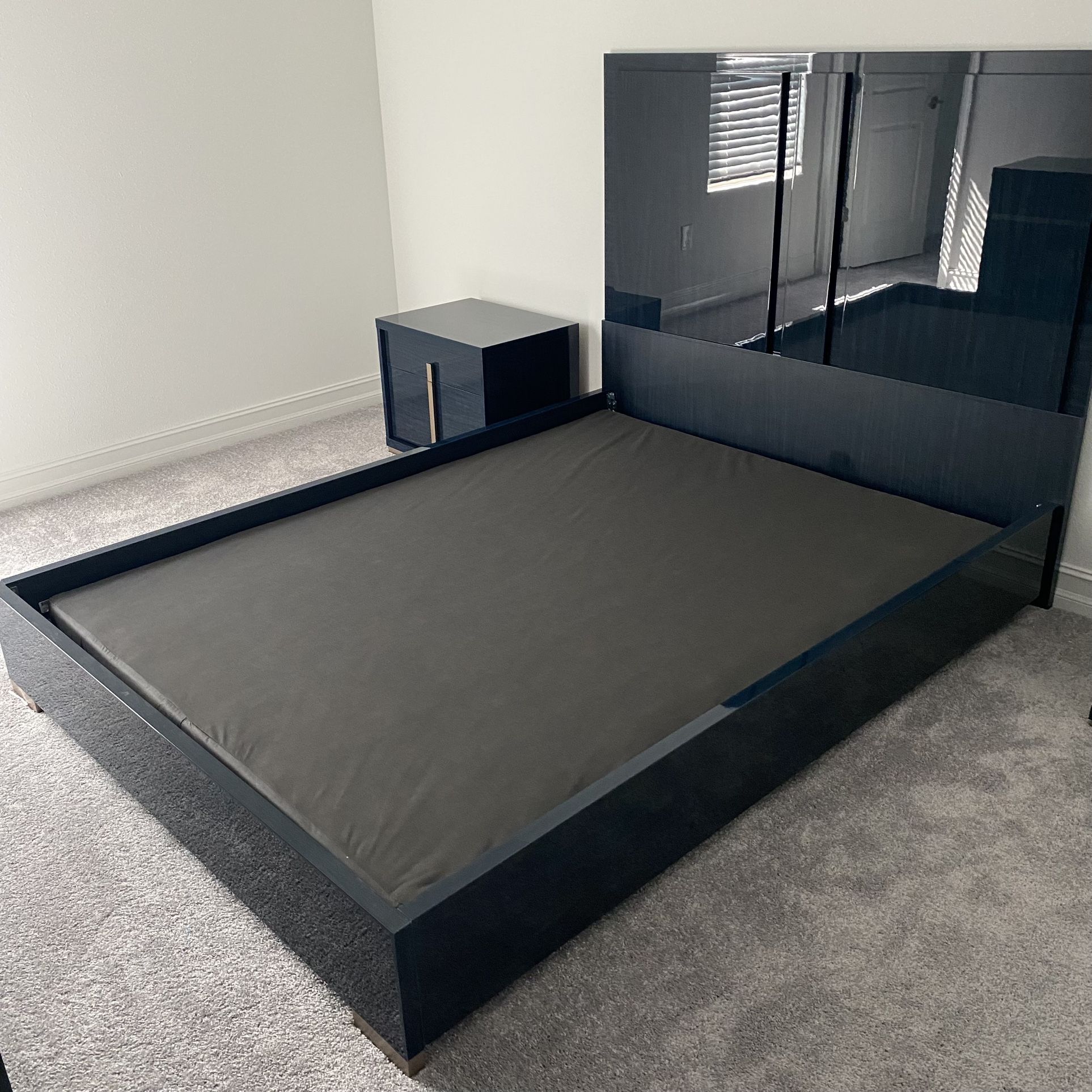 Queen Size Box Spring | Brand New | Best Price, Factory Direct - Twin, Full, King & Cali-King in Stock | Same Day Delivery 🚚