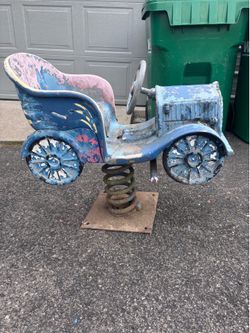 Vintage CAR Gametime Saddle mate Kids play ground Spring Ride VERY RARE