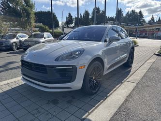 2023 Porsche Macan