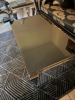 Coffee table set
