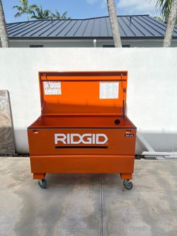 RIGID Universal Storage Chest (PickUp Today)