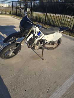 2021 Suzuki Drz400sm