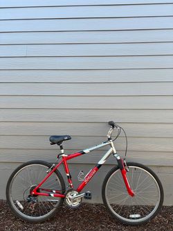 Schwinn Cimarron Mountain Bike – 26” Wheels, 21-Speed