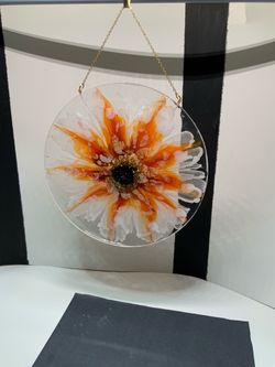 Resin pour