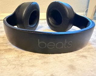 Beats by Dre Studio 3 Wireless headphones