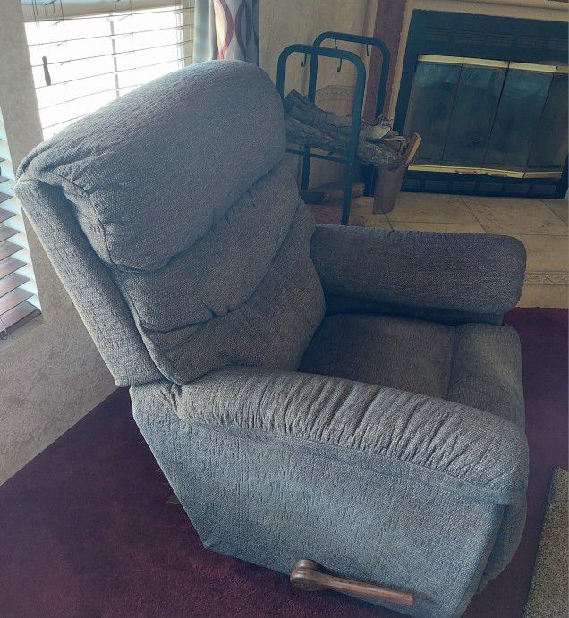 Recliner Chair $30