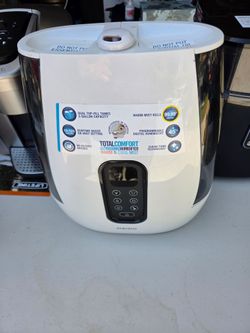 Printer. Coffee maker, cocktail maker .