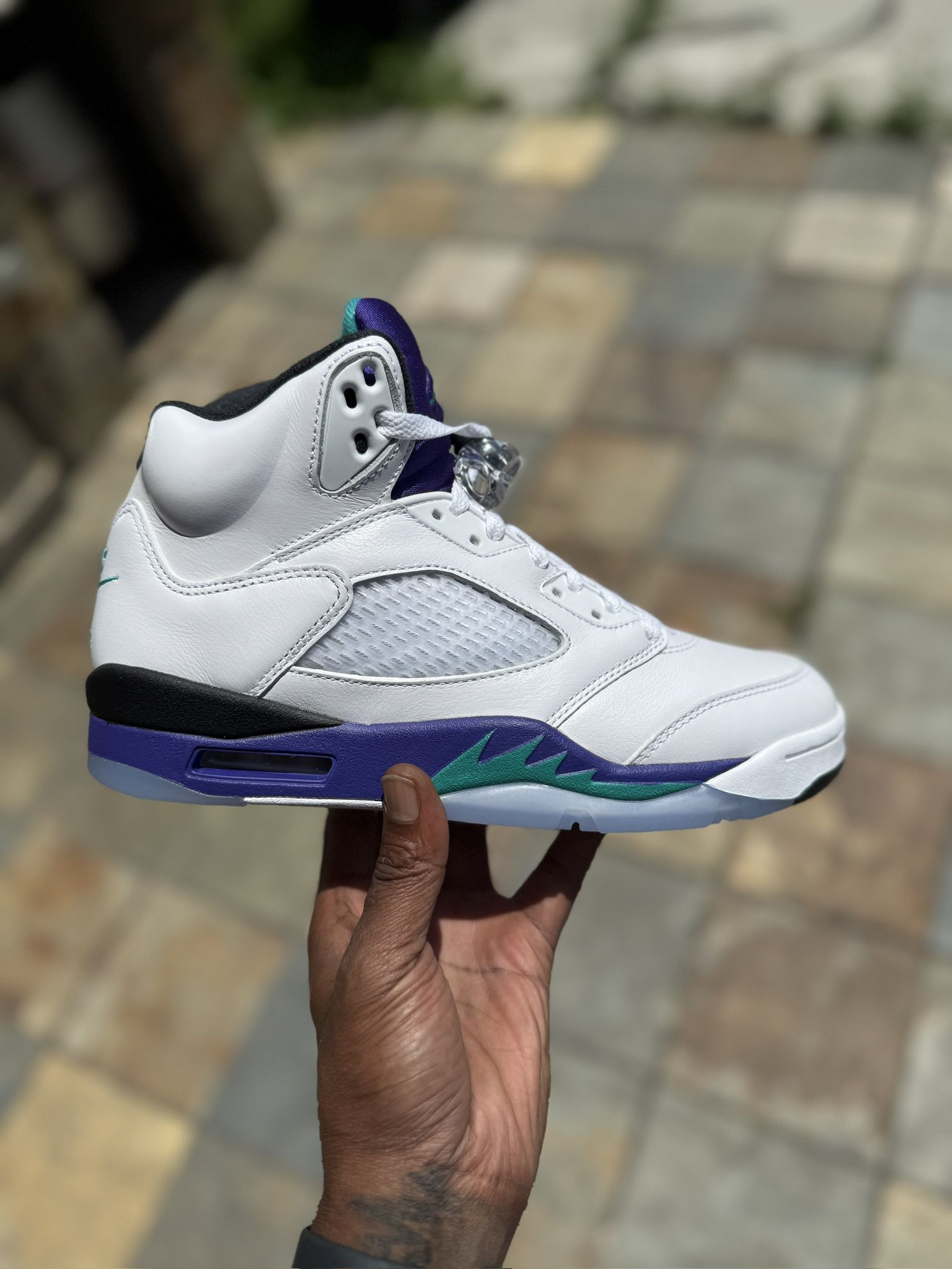 Air Jordan 5 Retro “Grape”
