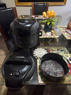 Pressure cooker